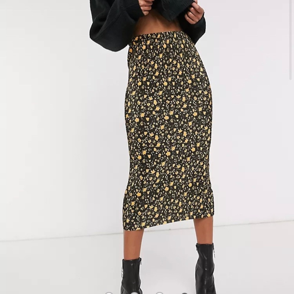 ASOS DESIGN plisse maxi skirt in floral print